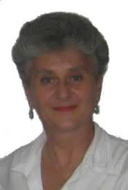 Zsuzsanna Varga. Directora de Biblioteca - zsuzsanna