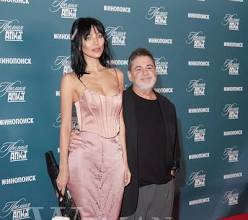 Изображение, Сексуальная бестия: жена Цекало сильно отличается от своих ...