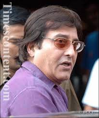 Vinod Khanna, yesteryear&#39;s popular Bollywood actor-turned- politician spotted by the Times of - Vinod-Khanna