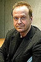<b>Jens Becker</b> ist Professor für Drehbuch an der Hochschule für Film und <b>...</b> - ProfessorJensBecker200