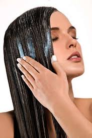 Để tóc mềm, mượt như Dương Thùy Linh - 3. Thực hiện mát xa tóc của bạn cùng với hợp chất được làm từ Bơ giúp ... - 1385962698-a6