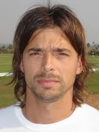 Juan Manuel Roman - 4 Goal Handicap. Age 31 (in 2006) from Rosario, Argentina. Favorite shot is &quot;whatever I can hit.&quot; Best teacher is Lolo and Cambiaso, ... - picAPgauchoJuanManuelRoman