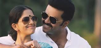 Hariharan Pillai Happy Aanu Trailer 3 - Malayalam Movie Trailers &amp; Promos - bg16