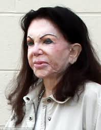 Jackie Stallone, 92, cakes on heavy make-up for trip to buy electric heater - article-2552459-1B35697C00000578-314_634x815