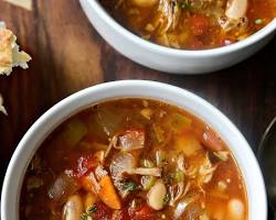Bean soup with smoked meat