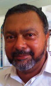 Dr Ahmed Salum Gurnah - moto_00462