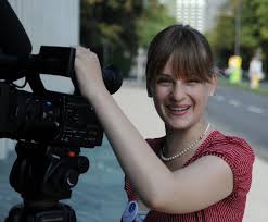 PR Blogger: Katharina Ober stärkt Video-Bereich bei Eck Kommunikation