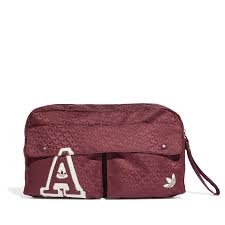 Single’s Day Deals Alert: Save 60% on the Adidas Monogram Waist Bag – Limited Stock!