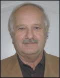 Ing. Jaroslav Bárta absolvoval v roce 1969 Elektrotechnickou fakultu na VŠSE v Plzni. - e1206045