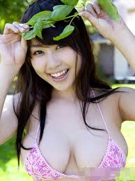 La sexy actriz japonesa Mai Nishida luce su pecho grande 1 - 001372acd6a7139a0be811