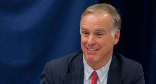 Howard Dean is pictured. | AP Photo. Howard Dean says he thinks the tea party ultimately will be hobbled by a “racist fringe.” Close - 100917_howard_dean_ap_605