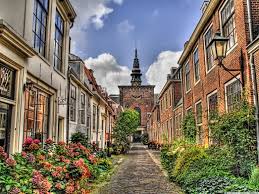 Картинки по запросу 10 известных улиц мира, которые стоит увидеть воочию