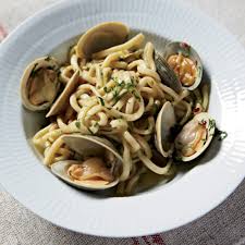 Spaghetti with Clams and Garlic Recipe - Frank Falcinelli, Frank ...