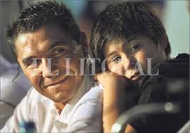 Esteban Oscar Fuertes tiene su heredero, porque Gerónimo —su hijo— también juega al fútbol y lo hace ... - 2_pa_fmt