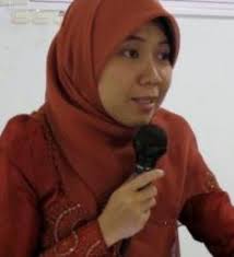 COM --Komisioner KPU Makassar, Rahma Saiyed membantah jika dirinya menolak hasil validasi ulang terhadap suara caleg PKS Agussalim Erang dengan Yeni Rahman. - rahma-saiyed