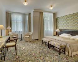 Hotel Savoy Prague 酒店