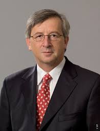 M. Jean-Claude Juncker a été nommé Ministre des Finances du Grand-duché du Luxembourg en juin 1989, devenant également gouverneur de la BEI pour le ... - bg_h_juncker
