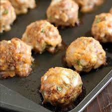 Best Ever (Easy) Baked Meatballs - Yummy Healthy Easy