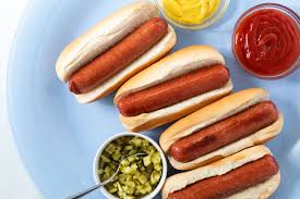 A Recipe to Make Homemade Hot Dogs