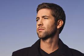 Josh Turner&#39;s Two Albums in Top 20: &#39;Not How We Planned It&#39; - 2252869-Josh-Turner-George-Holz-617-409