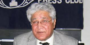 The Transparency International Pakistan adviser, Syed Adil Gilani (above) wrote a letter to PCB chairman Zaka Ashraf and forwarded to him a copy of the ... - adil-gilani-app543