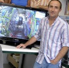 Javier Cuevas: «El experimento del LHC puede durar 15 años». El ... - 525851