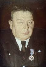 <b>Richard Bischoff</b> wird zum Feuerwehrkommandanten ernannt. - ff_Kommandant_Richard_Bischoff_1933-1956