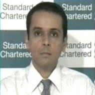 Agam Gupta is a MD &amp; FI Trading at Standard Chartered Bank. He has done MBA- Finance from JBIMS- Bombay. ABOUT Agam Gupta. Agam Gupta is a MD ... - agam_1803320859