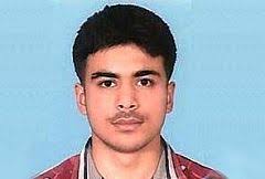Sopan Khosla, son of a senior paramilitary official undertaking anti-Naxalite operations in Chattisgarh, topped the CBSE class XII examination in science ... - 984771981369905610451.fa00dab7.m_Sopan%2BKhosla