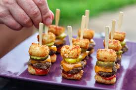 Tater Tot Mini Cheeseburger Bites recipe - great summer party ...
