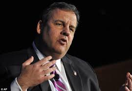 Chris Christie to skip White House governor&#39;s dinner this year after spending ... - article-2565270-1BAF5C6000000578-245_634x439