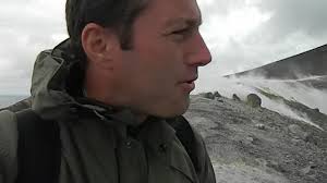 <b>Andreas Moser</b> on Vulcano. Das mit dem Wind war tatsächlich ein Problem, <b>...</b> - dscn7449_dvd.original