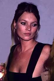 Scottish government minister Andy Kerr accuses Kate Moss of inciting teens to smoke (Vogue.com UK) - kmoss03_nharveyB