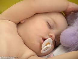 لماذا يعاني طفلي من مشكلة في النوم؟ Images?q=tbn:ANd9GcSJVyNQsP5Tt490uuQQ-gkp5z3U9Ezwj4KIsaNusszAv-B6IgwQ