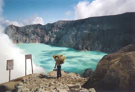 Image result for KAWAH IJEN