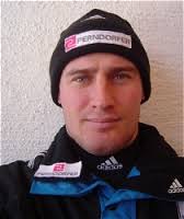 Wir gratulieren unserem Vereinsmitglied, dem Bobpiloten Karl Angerer und seinem Team zum 7. Platz bei den Olympischen Winterspielen 2010 in Vancouver und ... - karl-angerer-bobteam