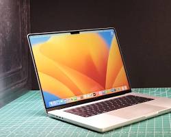 Image of Apple MacBook Pro 13 and 16 (2023)