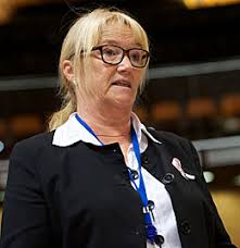 Karin Woldseth (FrP) avsluttet sin karriere som stortingspolitiker med å legge frem ... - Woldsethsistepace260