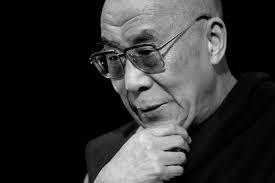 Les 18 règles de vie du Dalai-Lama, à partager le plus possible Images?q=tbn:ANd9GcS_CDAbcBVuzWMzhPUrvSEv82dgvX0x8-VDS7zAmRfkQkn_MENw