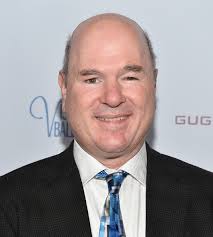 Larry Miller - Arrivals at the 2013 UCLA Visionary Ball - Larry%2BMiller%2BArrivals%2B2013%2BUCLA%2BVisionary%2B2Ea6pf4tELel