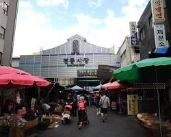 서울 경동시장 전경 및 풍경 사진, AI로 생성