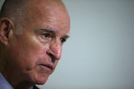 Jerry Brown on Legal Pot: &#39;We Need to Stay Alert&#39; - 140302-brown-pot-arkin-2214_dde4eb80a22029c73ee704168704c5e1