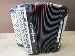 Résultat de recherche d'images pour "photo d'accordéon"
