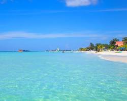 Gambar beautiful beach in Jamaica