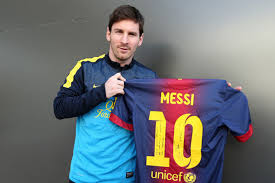 Resultado de imagen de joven con camiseta de Leo Messi