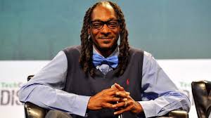 Watch Snoop Dogg Sing a Lullaby to His Adorable Grandson | News | BET via Relatably.com