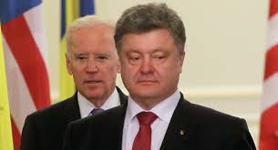 Résultat de recherche d'images pour "biden poroshenko"