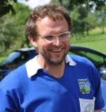 <b>Michael Hamann</b> aus Rüsselsheim ist begeisterter DiscGolf-Spieler und Gründer <b>...</b> - cache_2412891264
