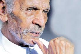 Ahmed Fouad Negm Renowned Egyptian poet Ahmed Fouad Negm passed away this morning, Al Ahram reports. Known for his revolutionary works, Negm&#39;s poems were ... - 1ee7b6b4f8cefd5d7f012c653b052fef