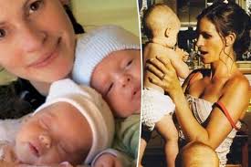 Julia Roberts Celebrates Twins Hazel and Phinnaeus’ 18th Birthday With Rare 
Throwback Photo